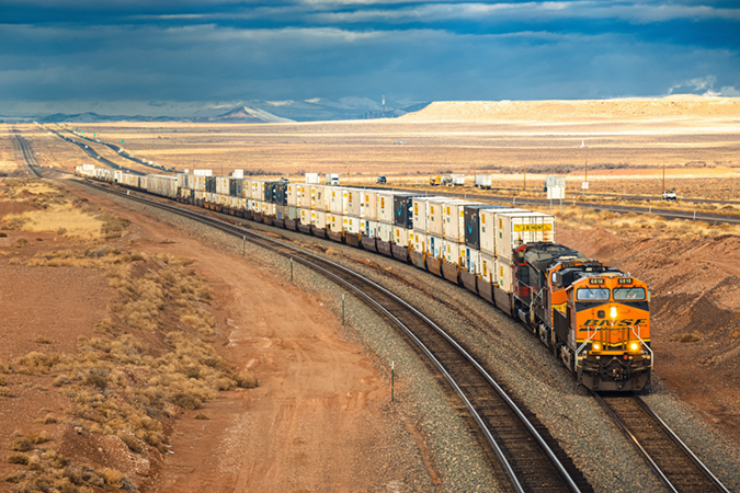 An intermodal train near Winslow An intermodal train near Winslow